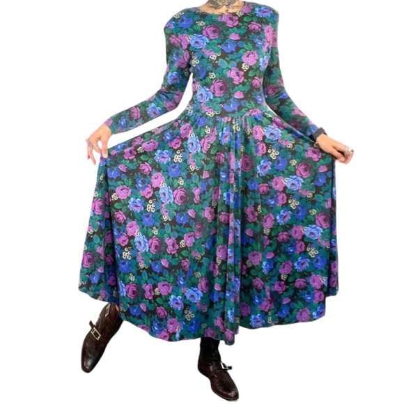 ‼️SOLD❣️ - Picture 3 of 6